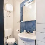 Atrium Town House